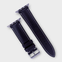 Black leather Apple Watch band in Nappa, ultimate comfort meets sophisticated style.